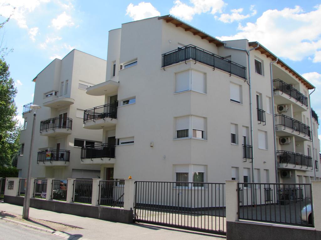 Myflat Siofok Beach Apartment エクステリア 写真